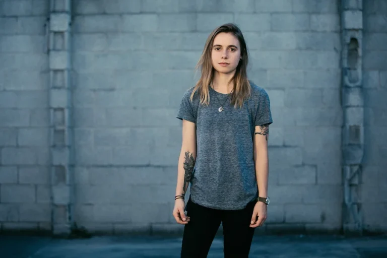 Julien Baker Height and Her Musical Journey